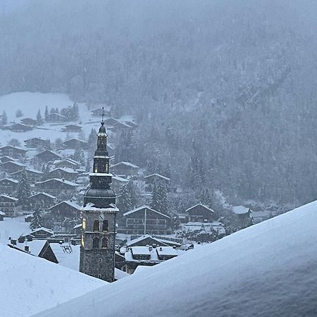 Duplex Skis Aux Pieds Centre Village - 6 Couchages - 2 Salles De Bain La Clusaz Exterior photo